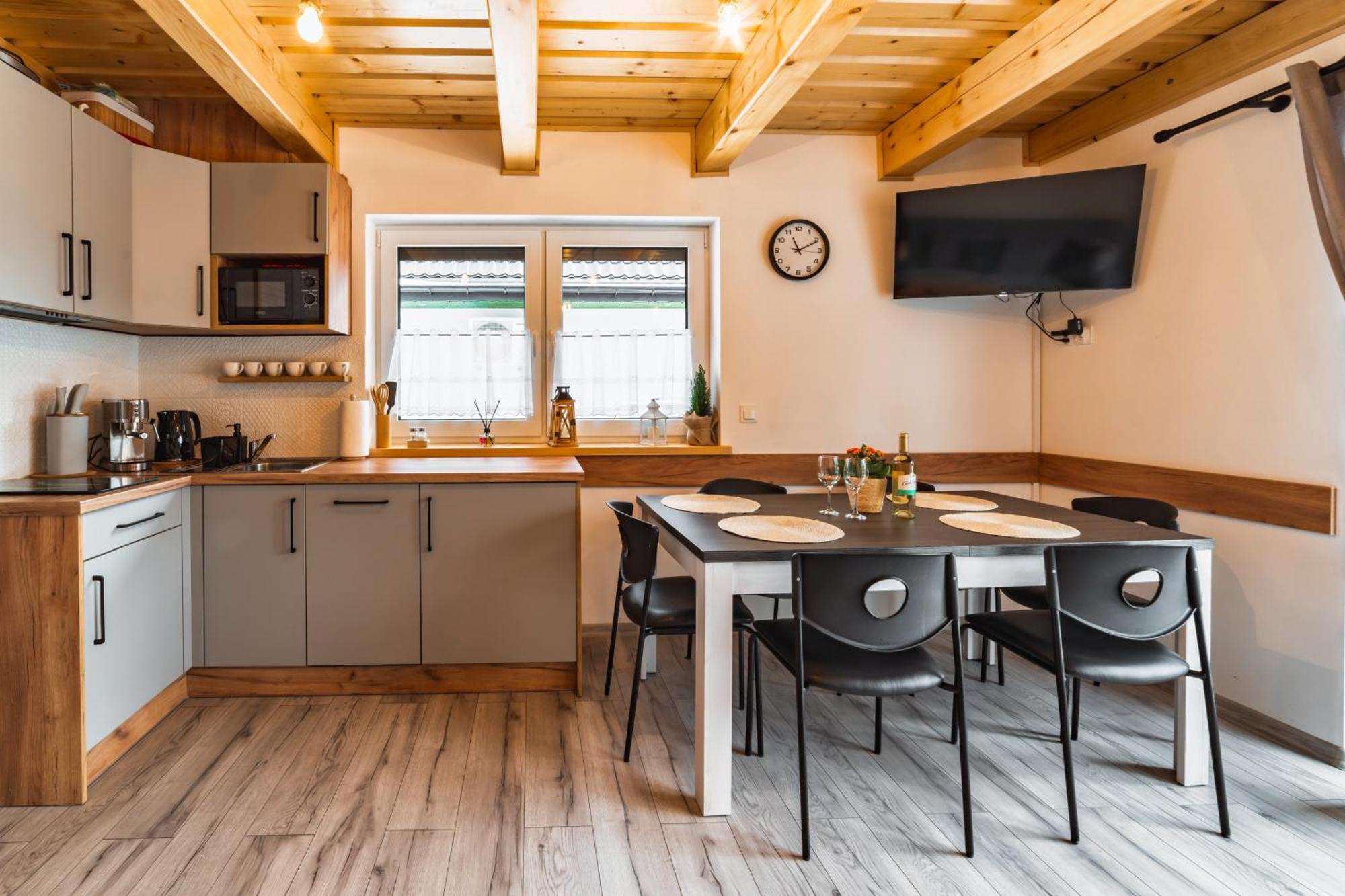 Chalet Wichrowe Wzgorze *